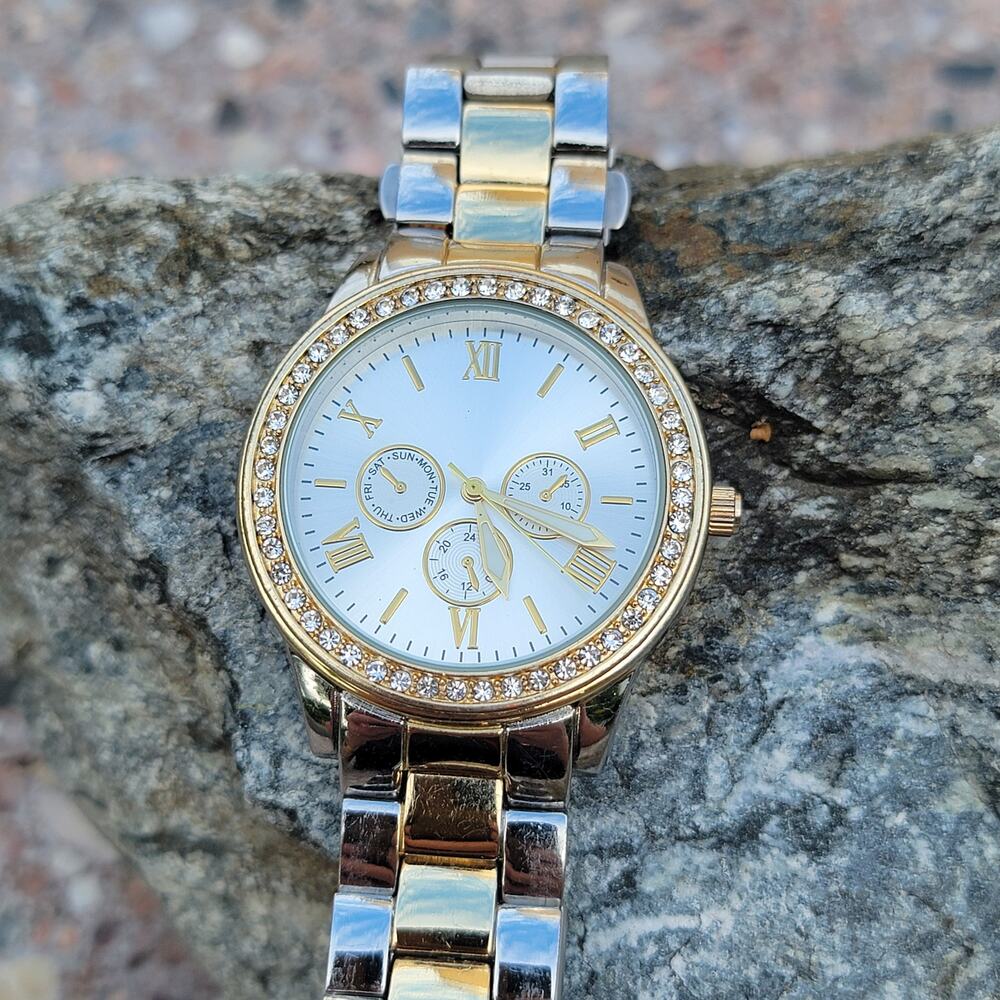 Vintage Watches FMD Gold Silver Roman Dial Crystal Accent Bracelet Watch